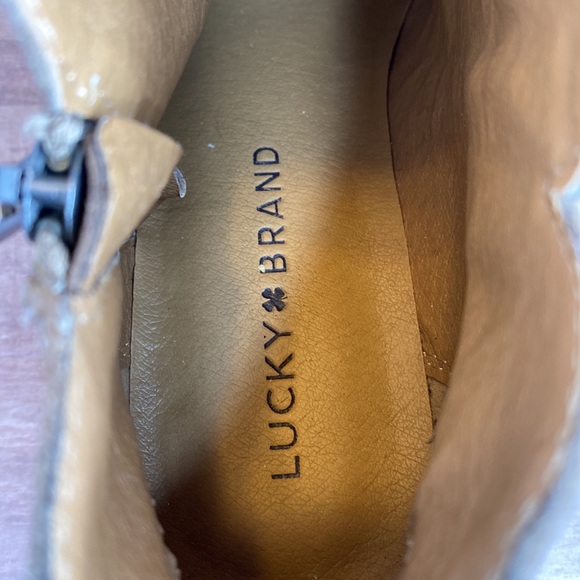 Lucky Brand Women’s “Barough” Taupe Suede Ankle Booties - Size: 7 - Picture 13 of 13